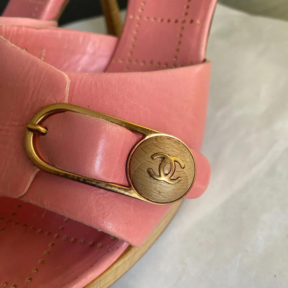 Chanel pink leather mules heels sandals CC l pumps 37-6.5 platforms clogs slides - Picture 3 of 8